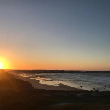 Roof View House - Village